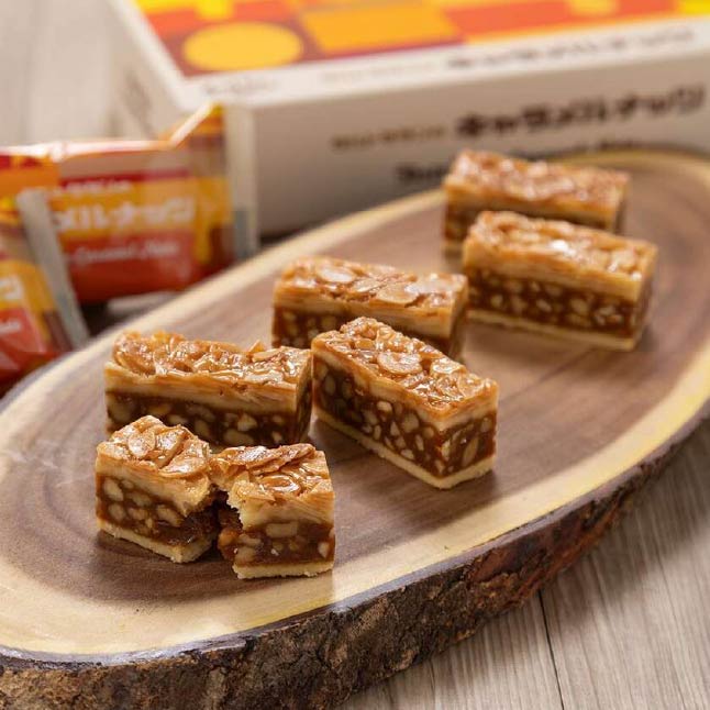 本館B1F：タルトタタン
キャラメルナッツ（箱入り）